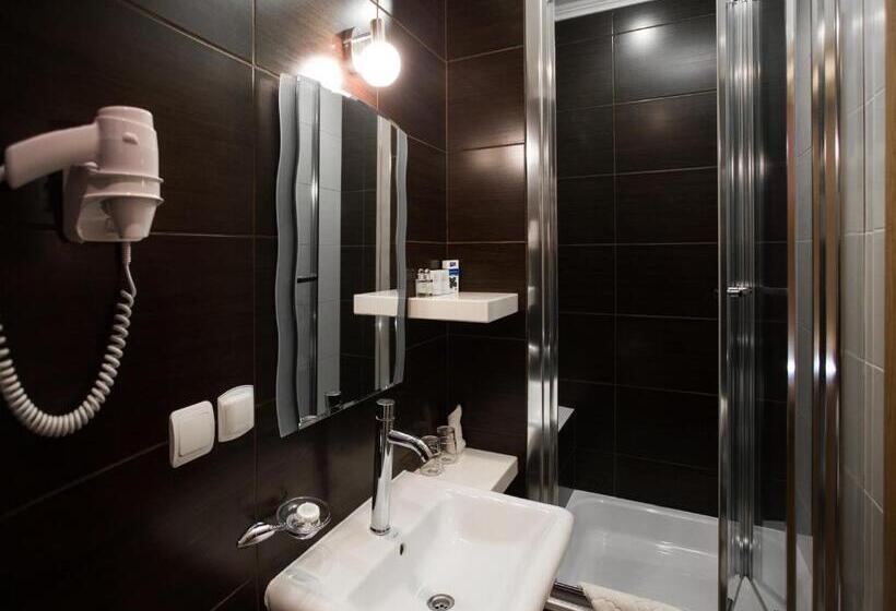اتاق استاندارد, Economy Room In Hotel Eney