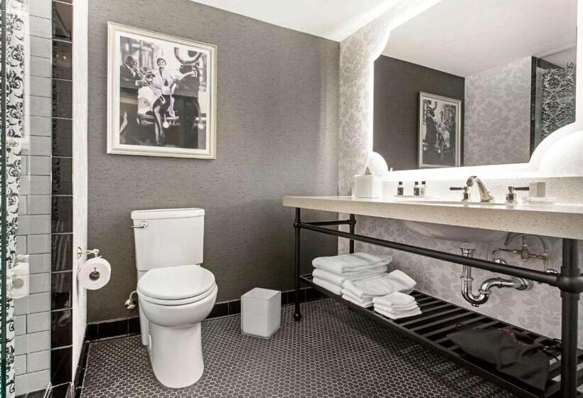 Quarto Estandar, Cambria Hotel New Orleans Downtown Warehouse District