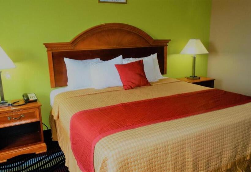 带大床的标准间, Oak Tree Inn & Suites