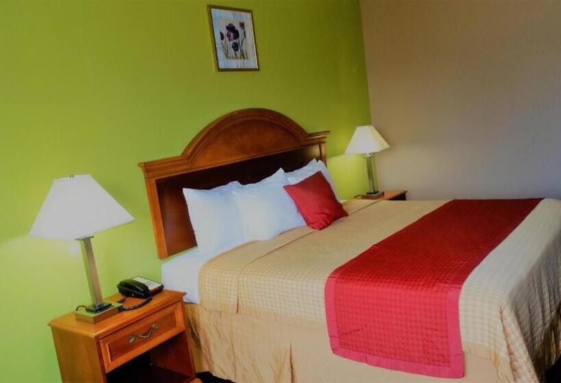 Номер Стандарт Кровать Кинг Адаптированный для Инвалидов, Oak Tree Inn & Suites
