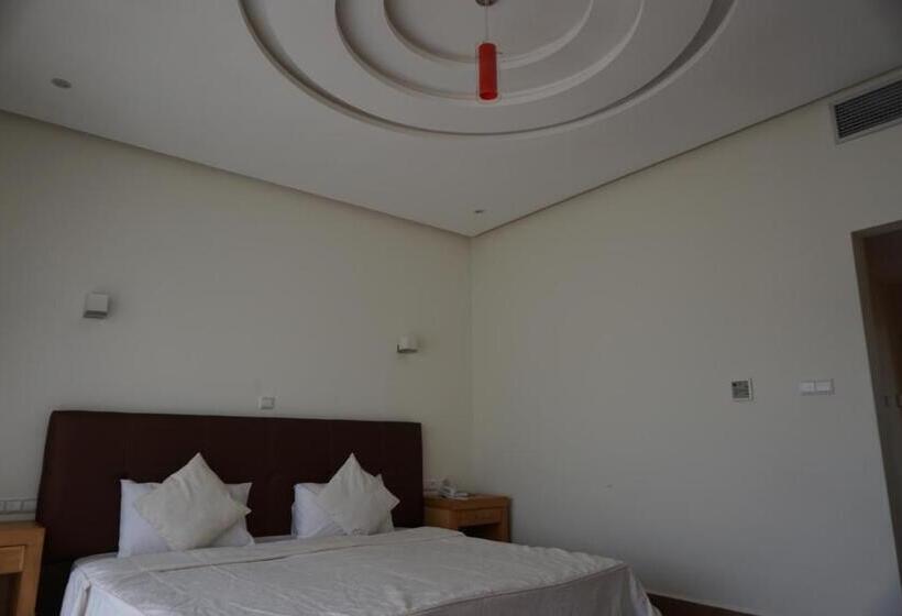 주니어 스위트 풀장 전망, Sun Beach Med
