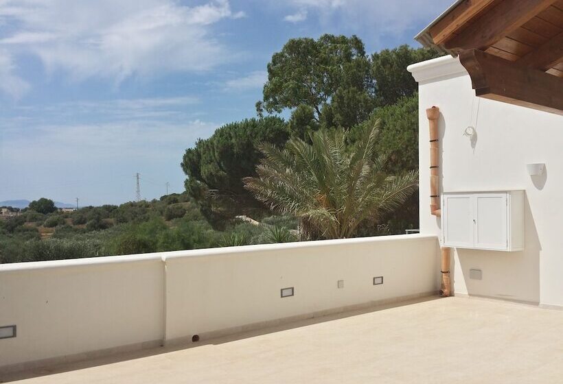 اتاق لوکس با بالکن و چشمانداز دریا, Baglio Il Giovinetto