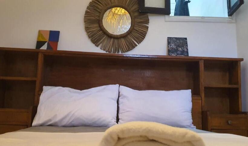 Четырехместный Номер Стандарт, Surfer Rosa Hostel