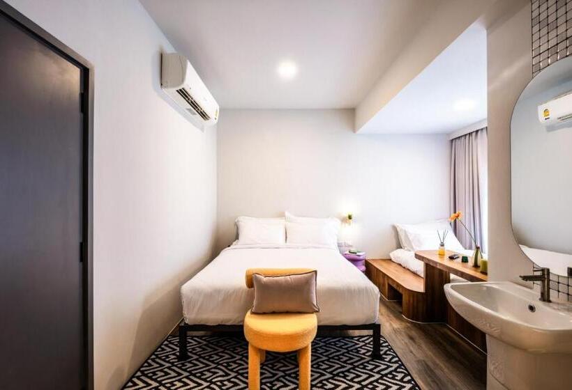 غرفة سوبيريور ثلاثية, Claybed Chiangrai