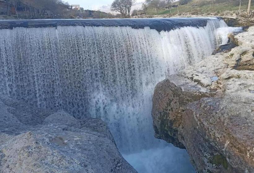 آپارتمان 1 خوابه, Ahan Apart