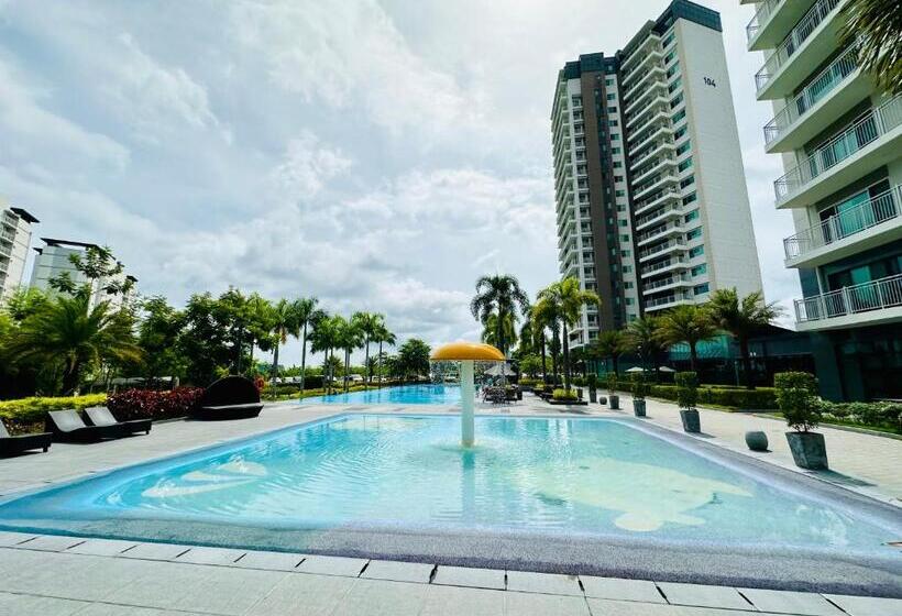 수피리어 스튜디오, Clark Condo The Sharp Clark Hills 1506