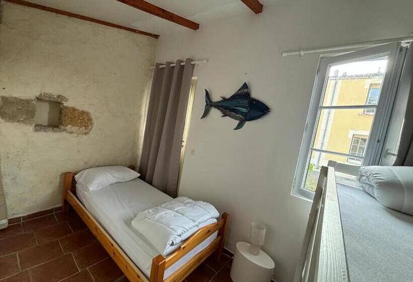 اتاق دوبلکس, Domaine Manilea   Piscine   Proche Océan