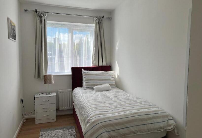 غرفة قياسية فردية, Kilnview Guesthouse Hanley & Staffordshire University