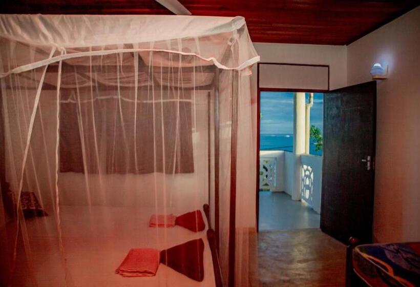 Трехместный Номер Deluxe Вид на Море, Grand Ocean Resort
