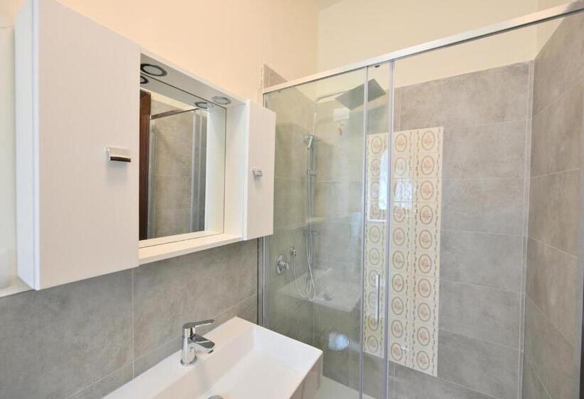 Номер Стандарт, Figaro Rooms   Ischia