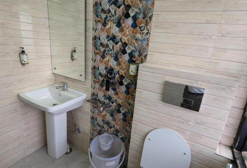 Номер Deluxe, Gloab Residency Near Delhi Airport