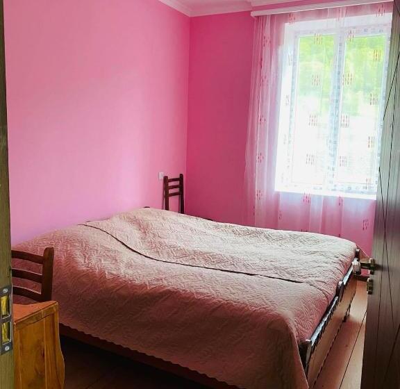 اتاق استاندارد با چشمانداز کوهستان, Guest House Mariami