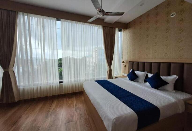 Люкс, Sky Inn
