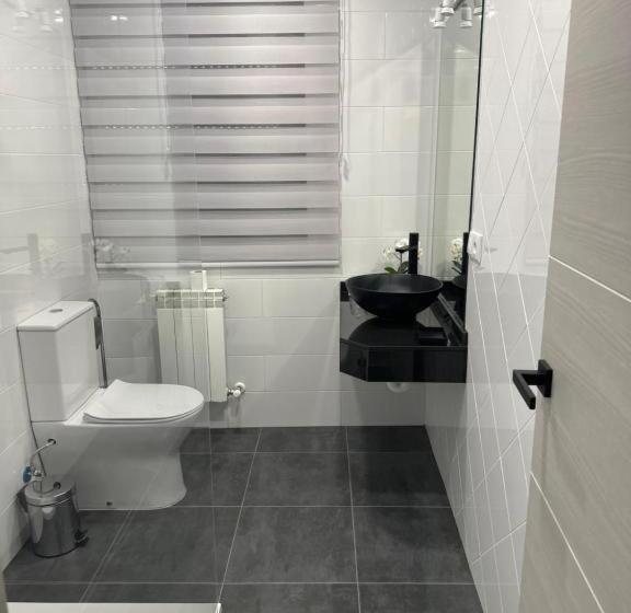 اتاق استاندارد با چشم‌انداز باغ, Hostal El Jardín
