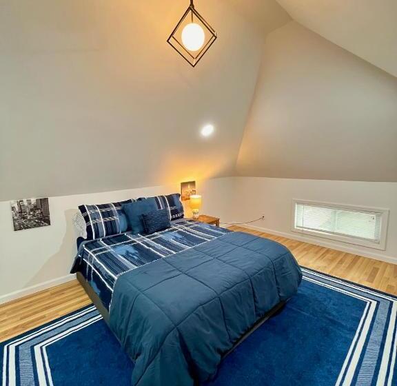 Номер Стандарт, Nyc Style Loft W Secret Entrance 6 Mi To Times Sq