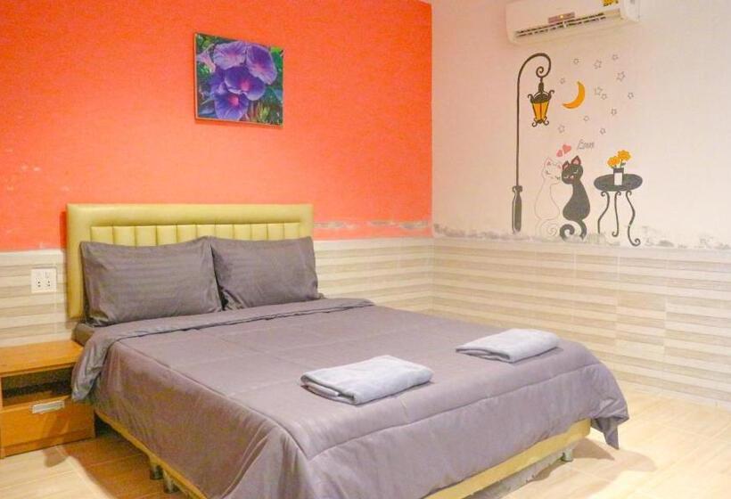 디럭스 룸, The Moon Resort Phetchaburi
