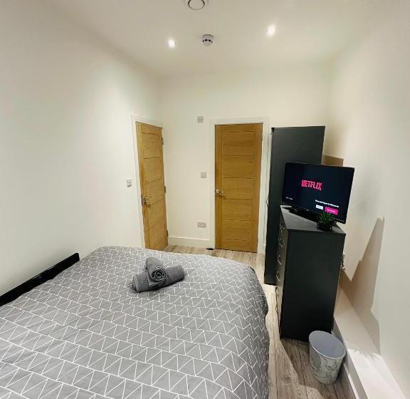 Номер Стандарт, Luxury Rooms Liverpool