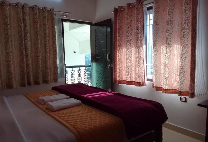اتاق استاندارد با چشم‌انداز کوهستان, Royal Serene Villas