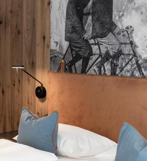 Quarto Estandar com Sacada, Linder Cycling