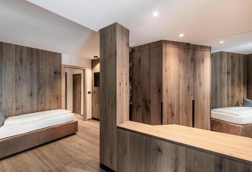 Quarto Estandar, Linder Cycling