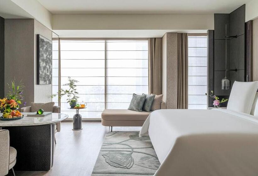 Номер Deluxe Кровать Кинг Вид на Город, Four Seasons Hotel Hangzhou At Hangzhou Centre