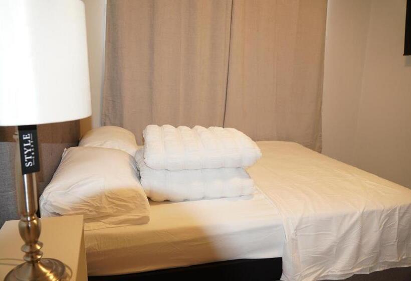 デラックスルーム, Fully Furnished Room In Serene Environment