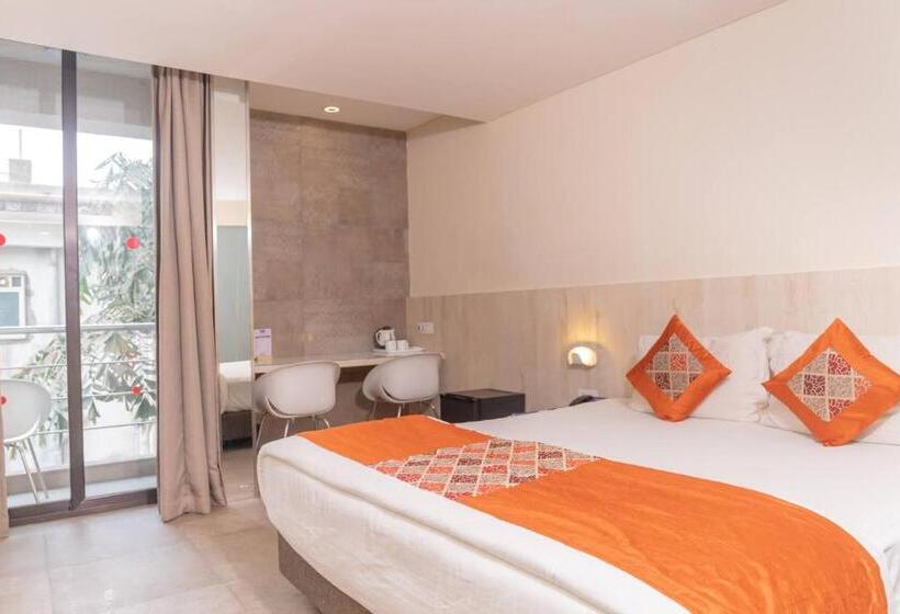 اتاق استاندارد, Citrus Prime Candolm, Goa