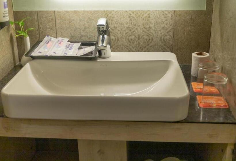اتاق استاندارد, Citrus Prime Candolm, Goa