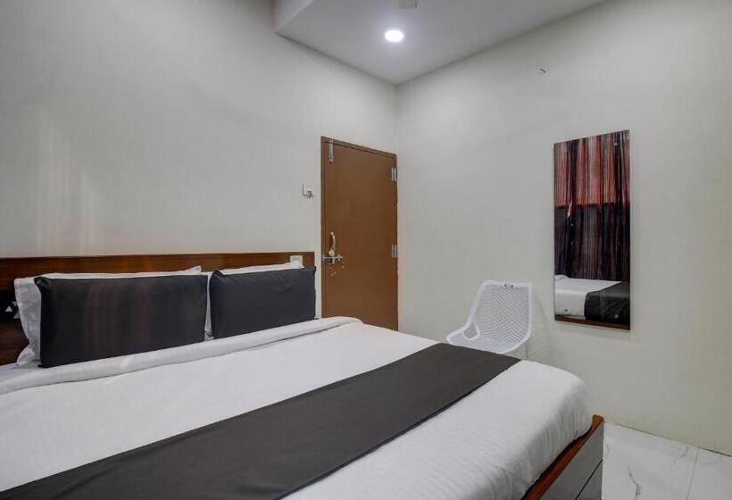 三人经典房间, Oyo Flagship Hotel Moon Light