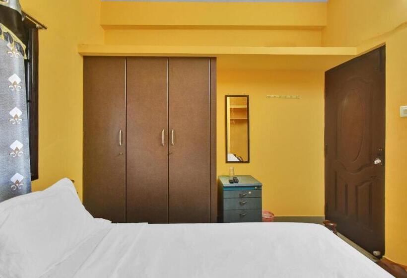 Quarto Triplo Clássico, Oyo Olympia Pleasant Stay