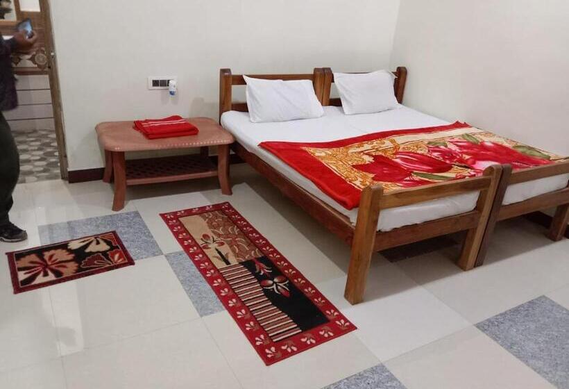 Номер Deluxe, Shree Krishna Nature Stay