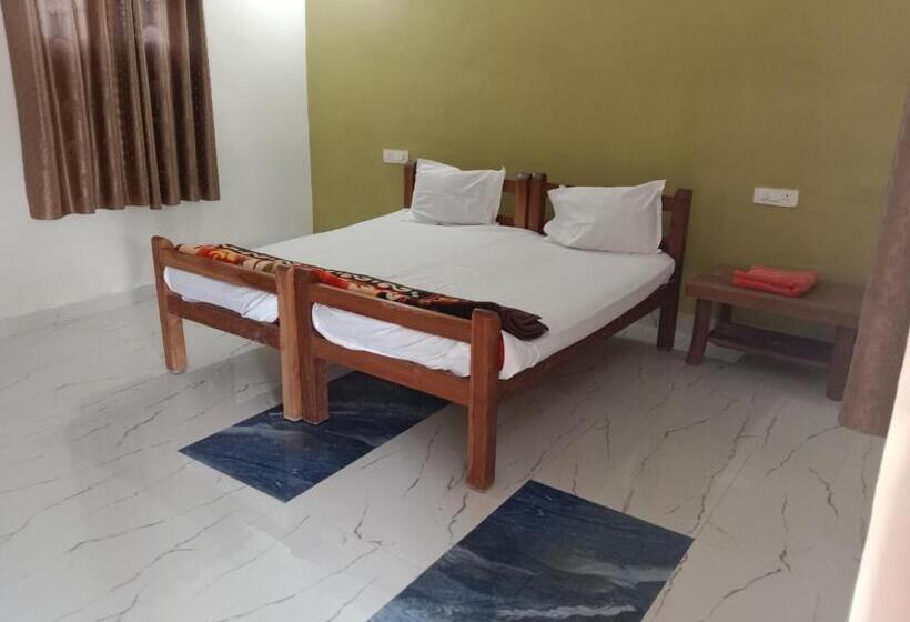 غرفة قياسية, Shree Krishna Nature Stay