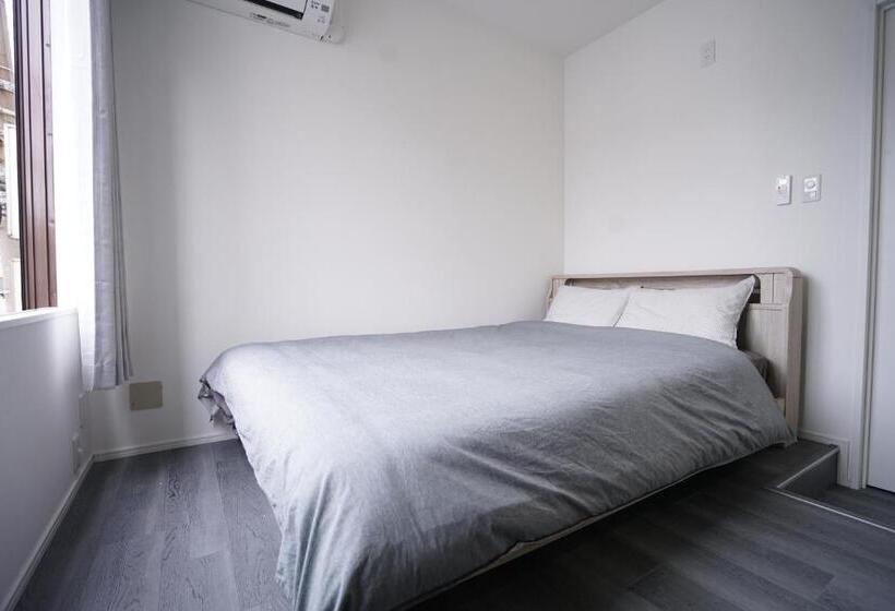 Quarto Estandar, Zaito Tokyo Skytree Yokokawa Ii Studio 天空树旁舒适型民宿 宅东横ii号店