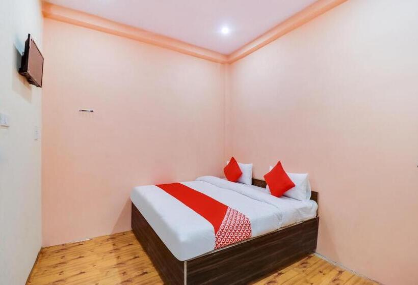 三人经典房间, Spot On 67730 Yash Paying Guest House