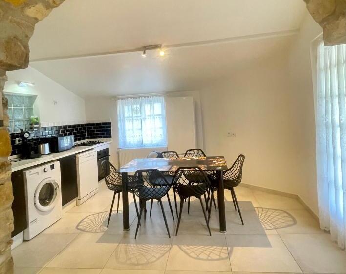 Дом 1 Спальня, Maison En Bord De Seine