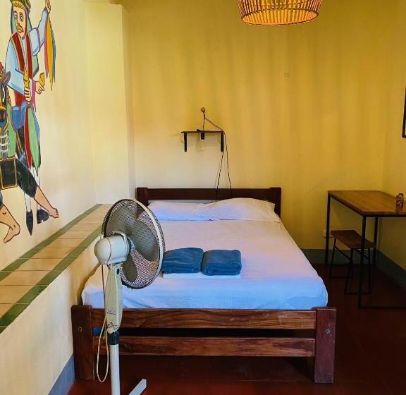 스탠다드 룸, Hostal La Tortuga Booluda