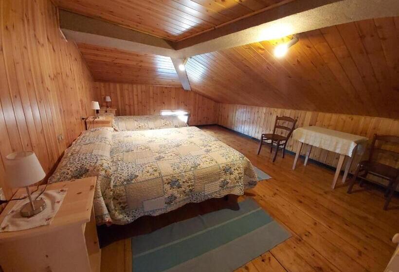 Номер Стандарт Трехместный, Camere Vecchio Borgo