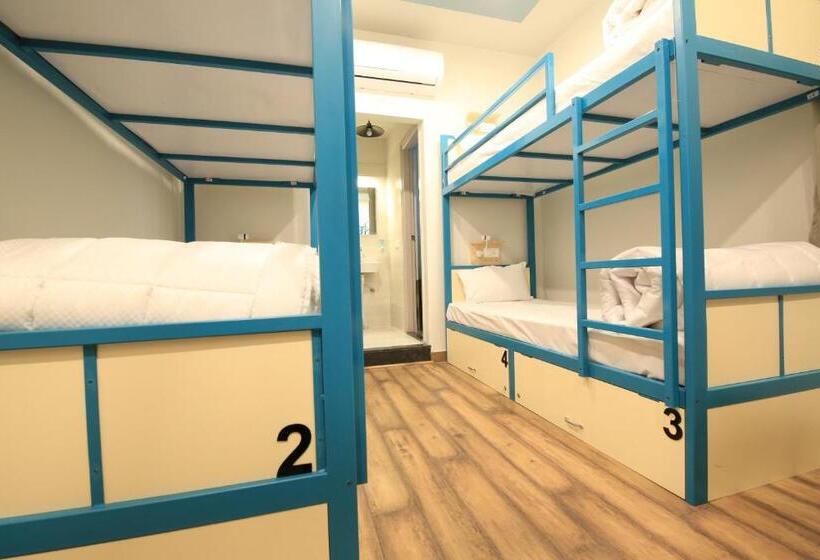 共用房间的床, Blue Beds Hostel