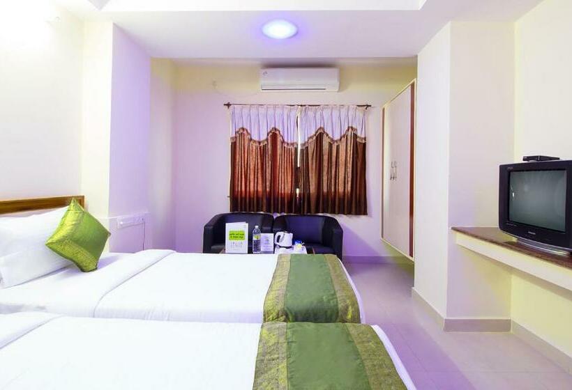 Quarto Deluxe, Treebo Trip Sun Square