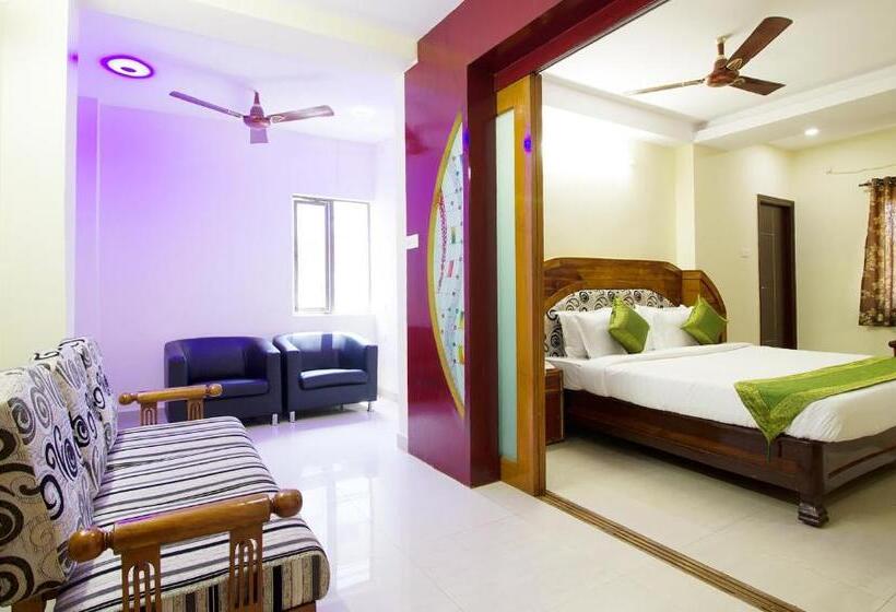 Quarto Superior, Treebo Trip Sun Square