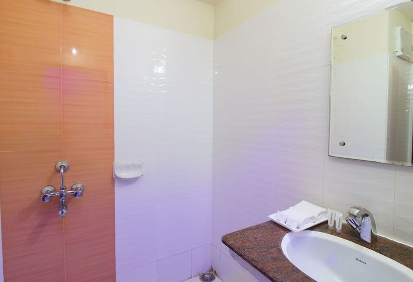 Quarto Deluxe, Treebo Trip Sun Square