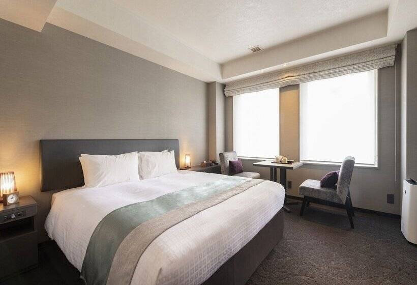 Номер Стандарт, Tokyu Stay Kyoto Sanjokarasuma