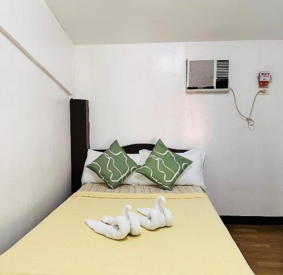 이코노미 룸, Amancio S Balai   Near The Airport, City Center!