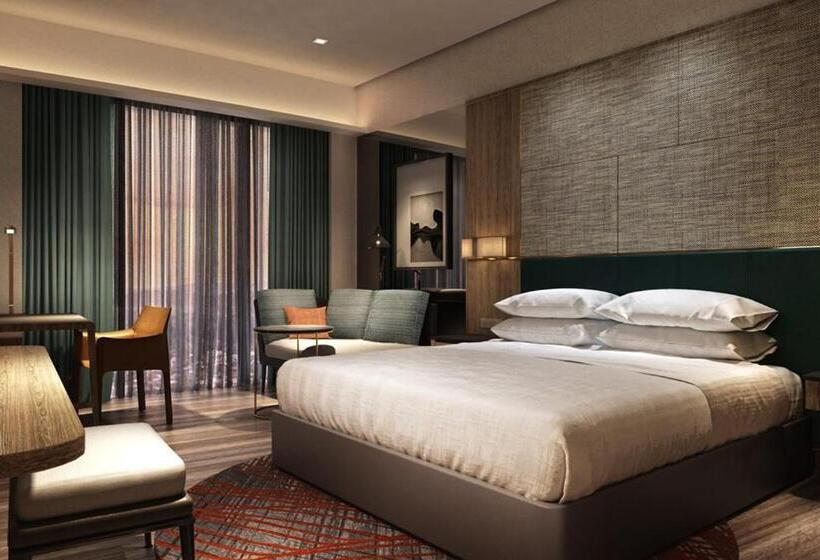 Номер Премиум, Sheraton Kuching