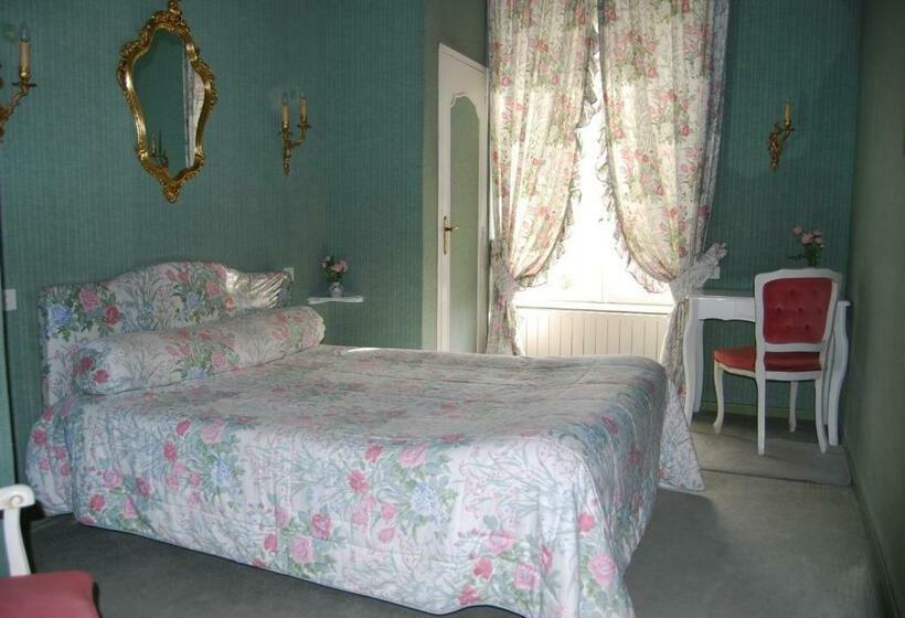 Номер Стандарт Вид на Сад, Hôtel Le Prieuré