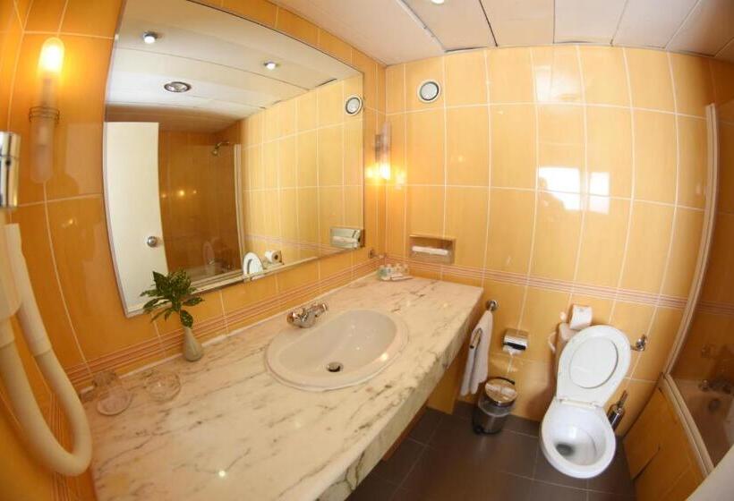 سوئیت پرزیدنت, Nicon Luxury Hotel Garki Abuja