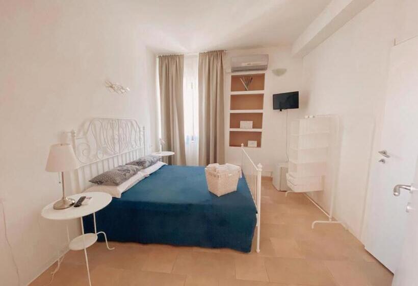 اتاق استاندارد, Regina Margherita B&b