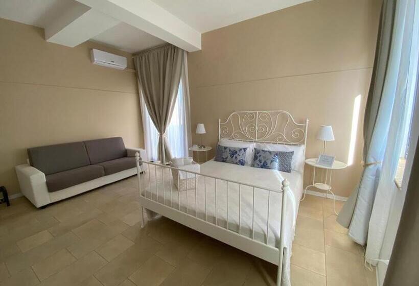 استودیو استاندارد با تخت کینگ, Regina Margherita B&b
