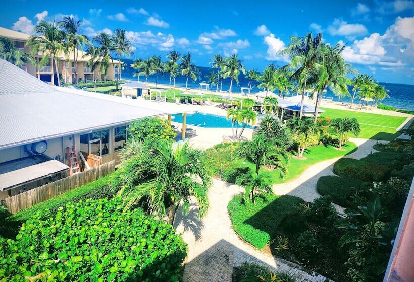 استودیوی استاندارد با تخت دو نفره بزرگ, The Grand Caymanian Resort