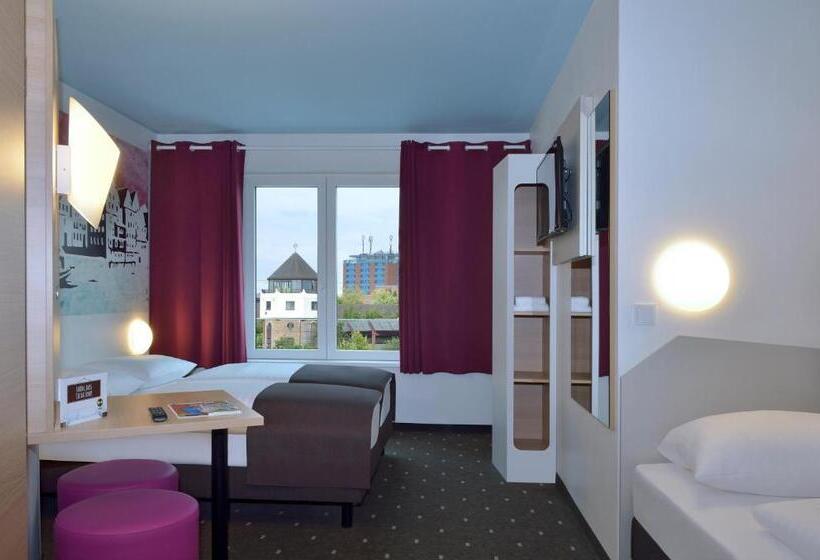 Номер Стандарт Трехместный, B&b Hotel Lüneburg